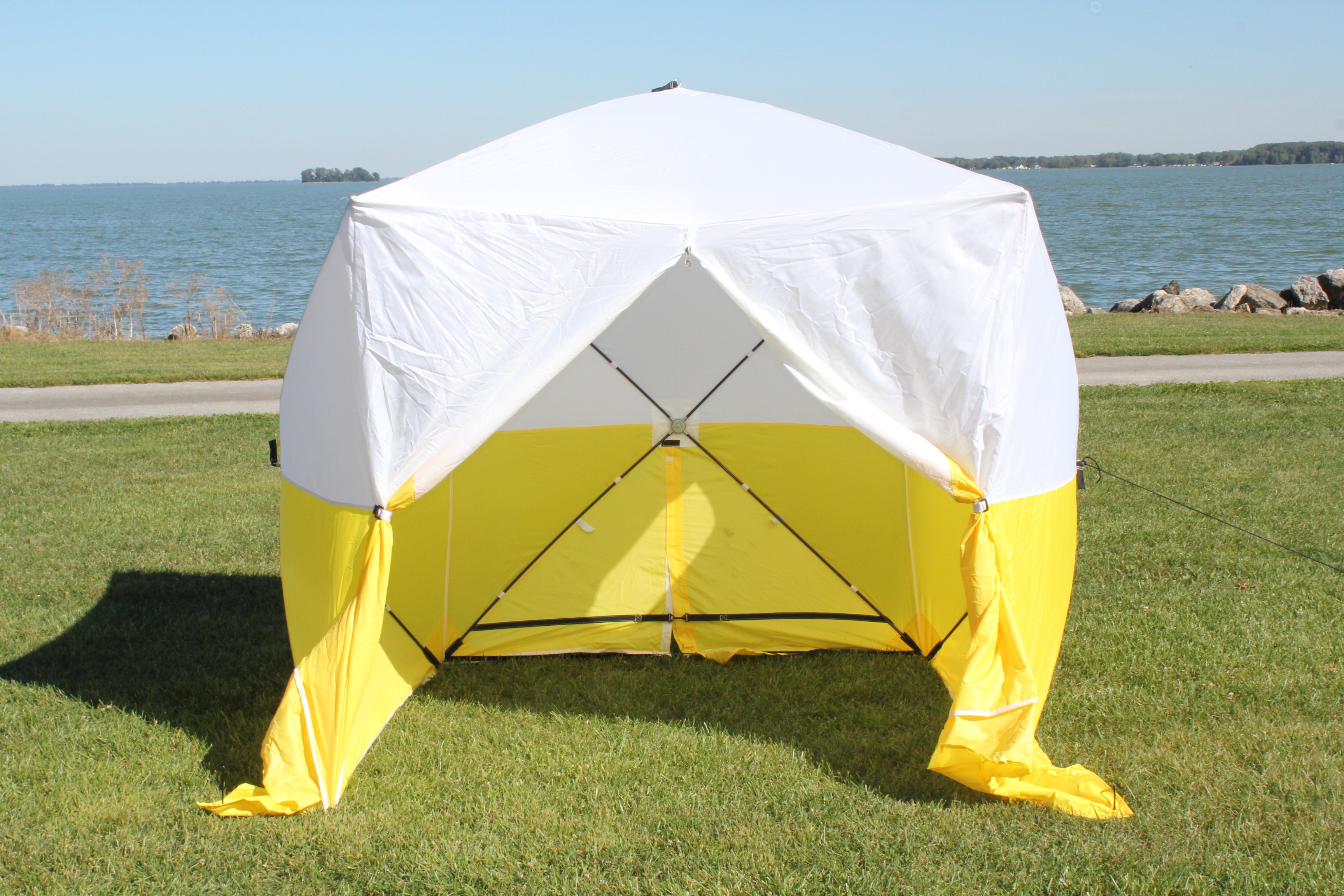 Yellow and white athens pop up shelter Yellow and white athens pop up shelter